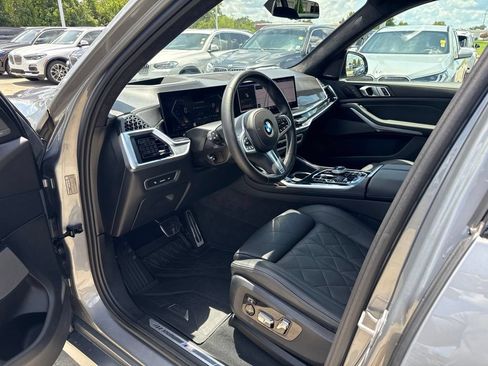 Used 2025 BMW X7 xDrive40i w/ Executive Package AWD/4WD image 12