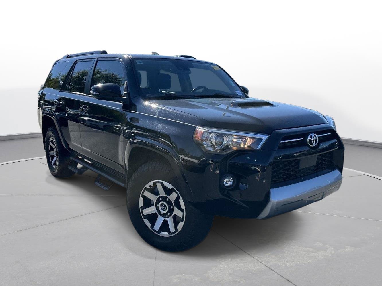Certified 2024 Toyota 4Runner TRD Off-Road Premium w/ Moonroof Package AWD/4WD image 4