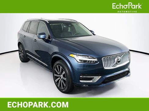 Used 2025 Volvo XC90 B5 Core w/ Protection Package Premier AWD/4WD image 1