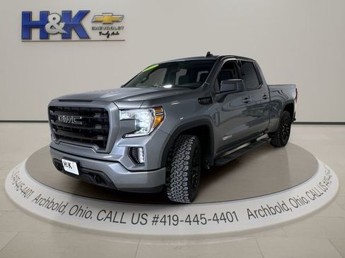 Used 2022 GMC Sierra 1500 Elevation w/ LPO, Elevation Black Package image 2