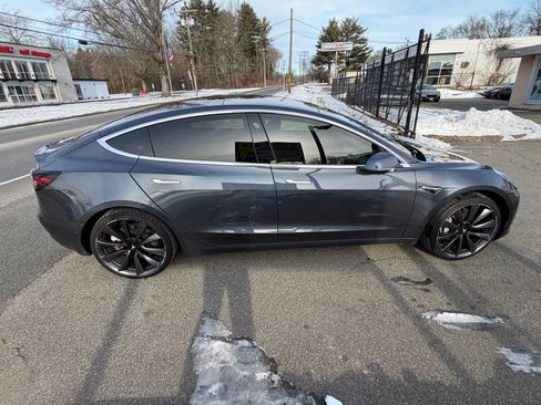 Used 2018 Tesla Model 3 Long Range image 4