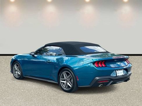 Used 2026 Ford Mustang Premium RWD image 7