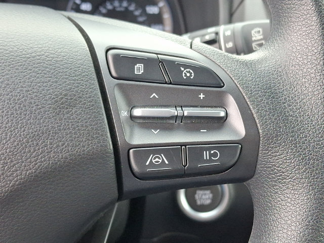 Certified 2023 Hyundai Kona SEL AWD/4WD image 21