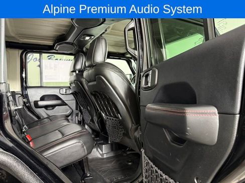 Used 2018 Jeep Wrangler Unlimited Rubicon image 18