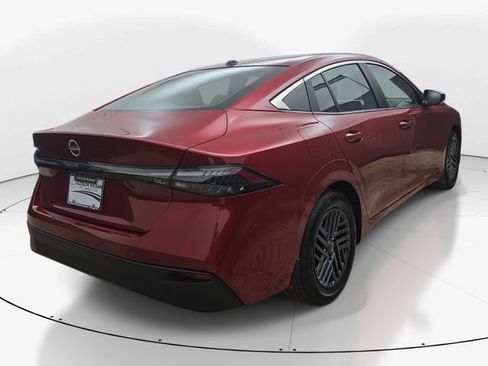 New 2026 Nissan Sentra SV w/ SV Convenience Package FWD image 4
