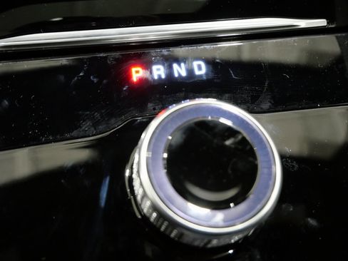 New 2025 Jeep Grand Cherokee 4WD image 23