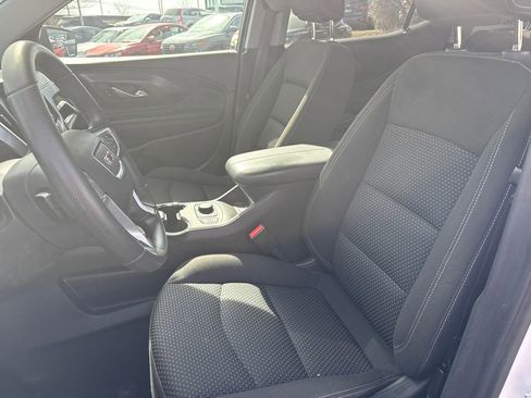 Certified 2024 GMC Terrain SLE w/ Driver Convenience Package image 18