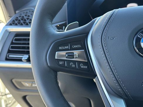 New 2026 BMW X5 sDrive40i w/ Climate Comfort Package image 32
