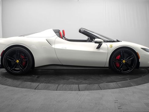 Used 2025 Ferrari 296 GTS RWD image 2