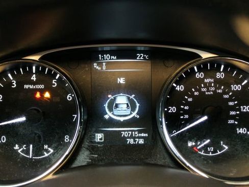 Used 2016 Nissan Rogue SL AWD/4WD image 25