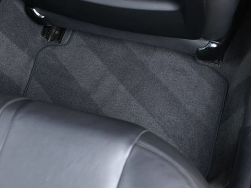 Used 2011 BMW M3 Sedan image 87