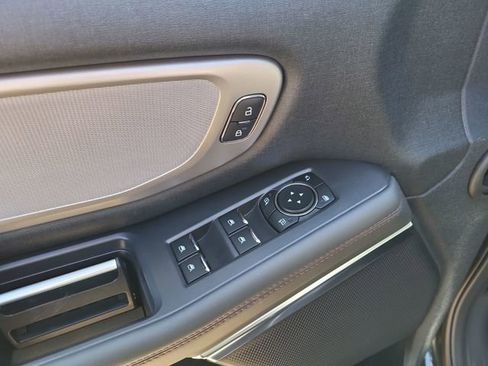 New 2025 Ford Expedition Active image 15