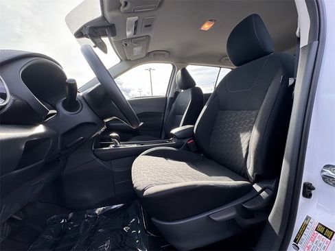 Used 2024 Nissan Kicks SV image 14