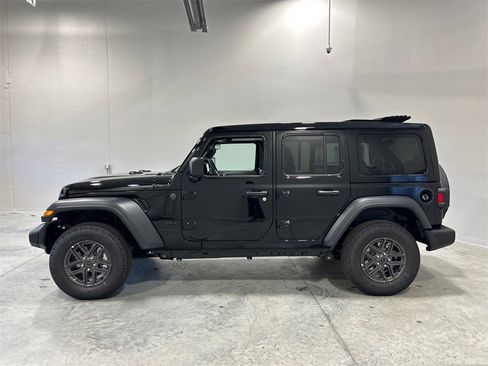 New 2025 Jeep Wrangler Sport S image 9