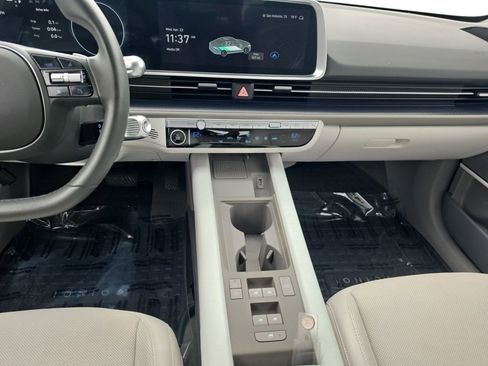 Used 2023 Hyundai Ioniq 6 SEL RWD image 11