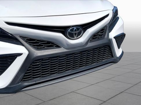 Used 2024 Toyota Camry SE FWD image 29
