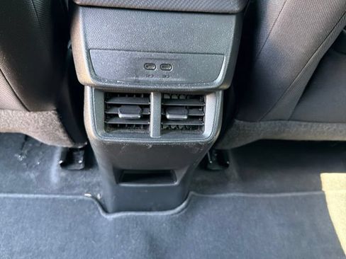 Used 2025 Chevrolet Equinox LT AWD/4WD image 14