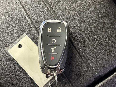 Used 2019 Chevrolet Blazer LT image 31