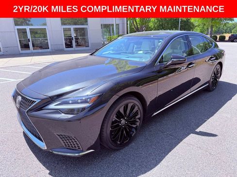 Certified 2023 Lexus LS 500 w/ Interior Upgrade Package RWD image 3