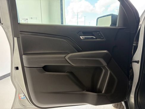 Used 2023 Chevrolet Colorado LT w/ LT Convenience Package RWD image 23