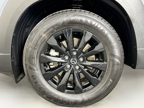 Used 2025 MAZDA CX-50 AWD 2.5 S w/ Premium Package image 11