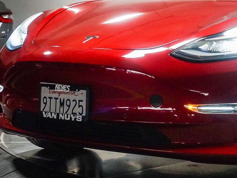 Used 2018 Tesla Model 3 Performance AWD/4WD image 8