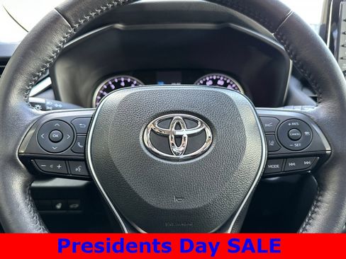 Certified 2022 Toyota RAV4 XLE w/ Convenience Package image 24