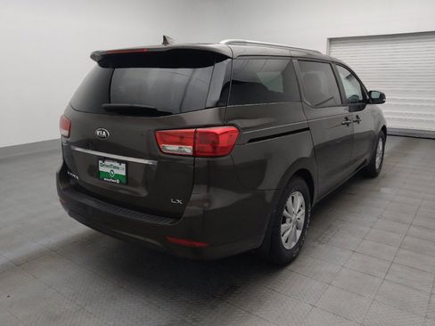 Used 2016 Kia Sedona LX FWD image 9