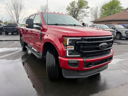 Used 2022 Ford F350 Lariat w/ Black Appearance Package AWD/4WD image 5