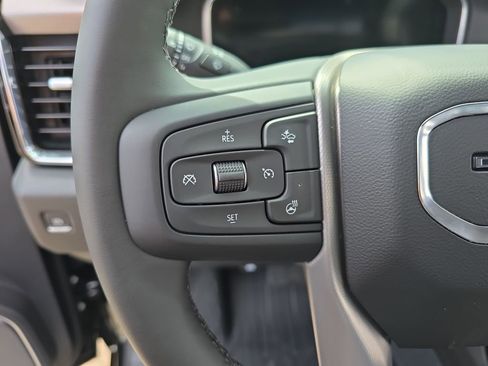 New 2026 GMC Sierra 2500 Denali AWD/4WD image 17