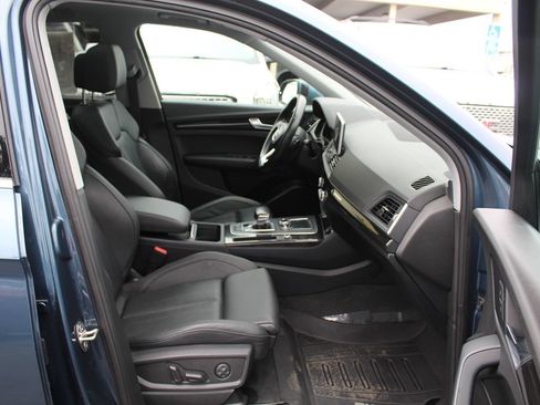 Used 2018 Audi Q5 2.0T Premium Plus w/ Premium Plus Package AWD/4WD image 21