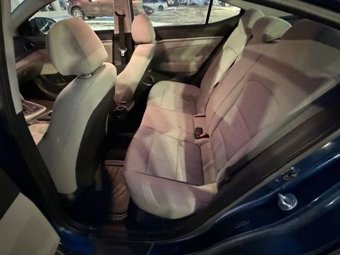 Used 2018 Hyundai Elantra Value Edition w/ Cargo Package image 10