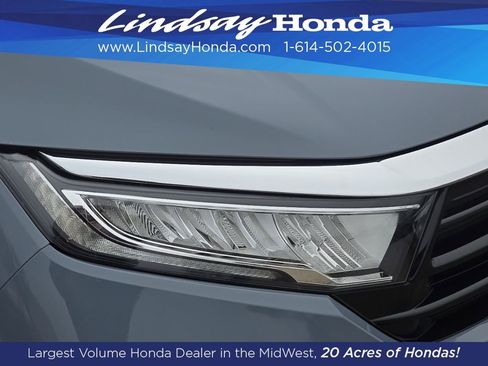 Used 2024 Honda Odyssey Elite image 11