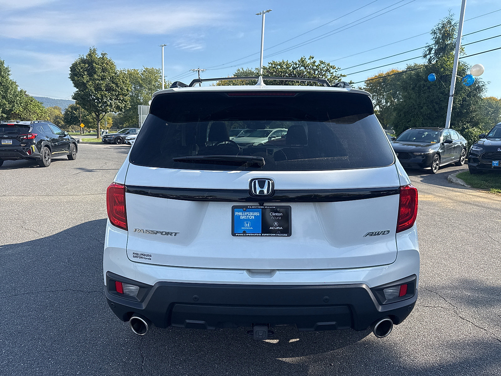 Used 2025 Honda Passport EX-L image 3