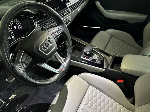 Used 2021 Audi RS 5 Sportback w/ Black Optic Carbon Package image 9