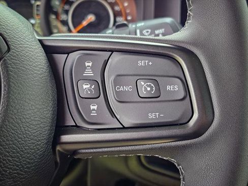 Certified 2026 Jeep Wrangler Unlimited Sport AWD/4WD image 17