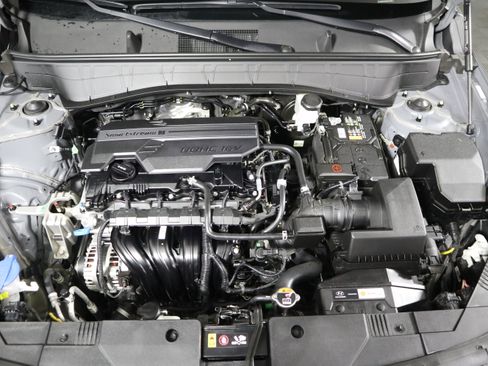 Used 2025 Hyundai Kona SEL AWD/4WD image 13