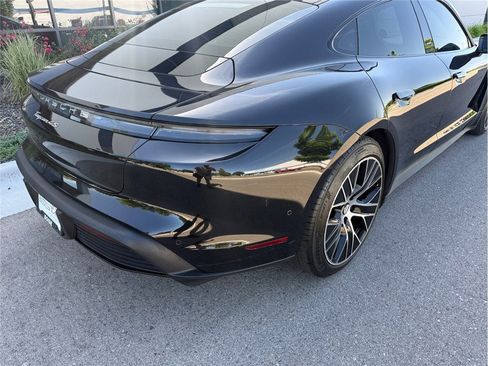 Used 2020 Porsche Taycan 4S AWD/4WD image 48