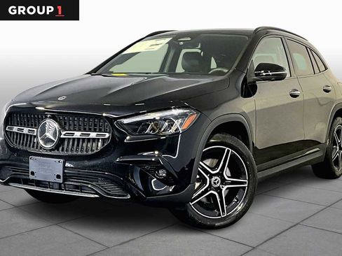 New 2026 Mercedes-Benz GLA 250 4MATIC image 1
