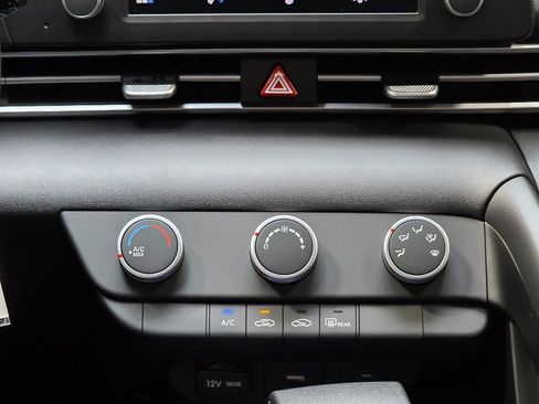 New 2026 Hyundai Elantra SE image 19