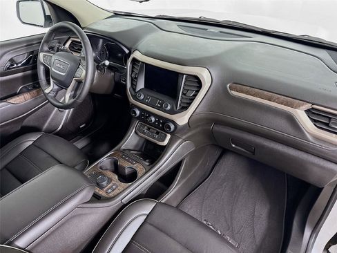 Used 2023 GMC Acadia Denali w/ Denali Ultimate Package AWD/4WD image 34