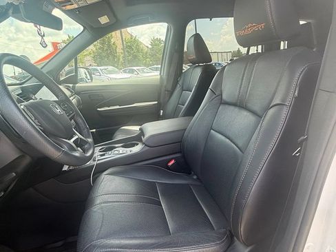 Used 2024 Honda Passport TrailSport image 13