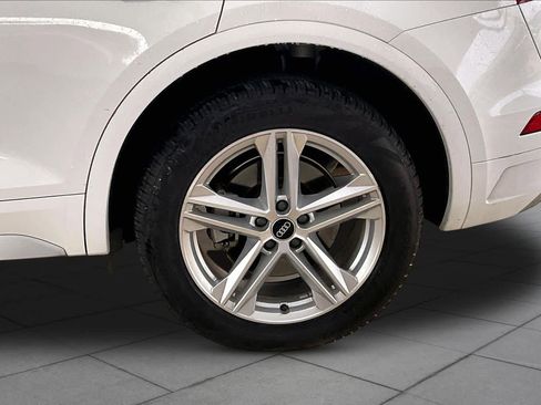 Used 2024 Audi Q5 e Premium w/ Convenience Package AWD/4WD image 10