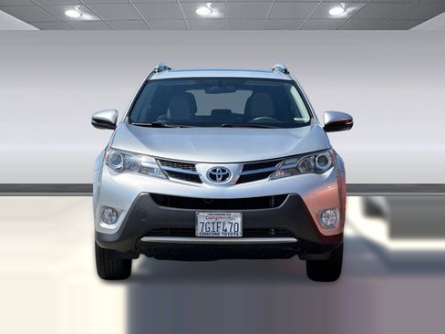 Used 2014 Toyota RAV4 XLE FWD image 6