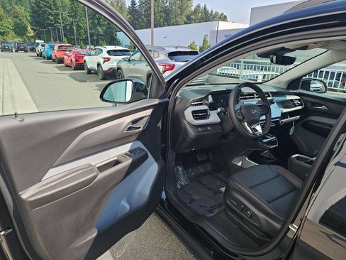 New 2027 Chevrolet Bolt RS w/ Super Cruise Package FWD image 22
