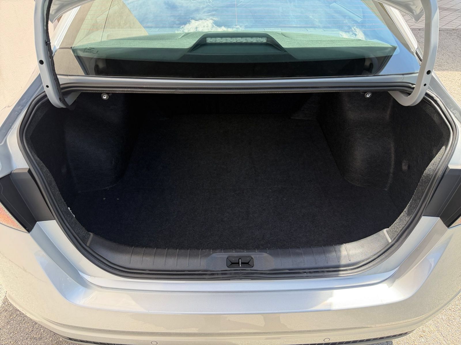 Used 2026 Nissan Altima 2.5 SV FWD image 25