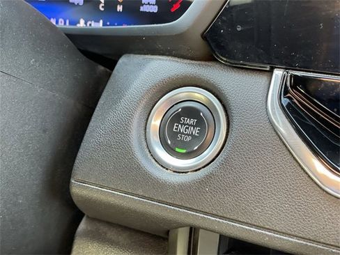 Used 2024 Chevrolet Colorado W/T w/ WT Convenience Package II image 17