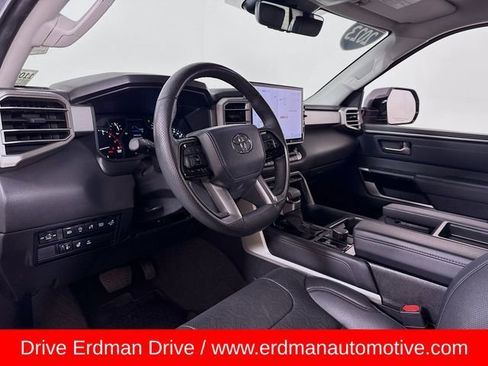 Used 2023 Toyota Tundra Limited image 7