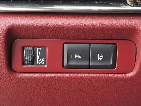 Used 2014 Cadillac ATS Performance w/ Cold Weather Package image 24