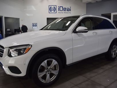 Used 2017 Mercedes-Benz GLC 300 4MATIC w/ Premium 3 Package
